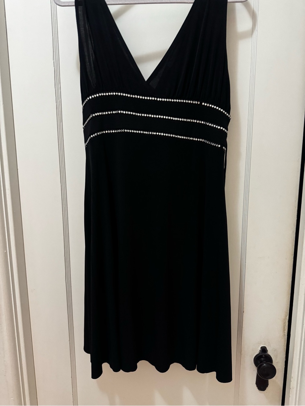 Black V-Neck Evening Dress with Rhinestone Waist